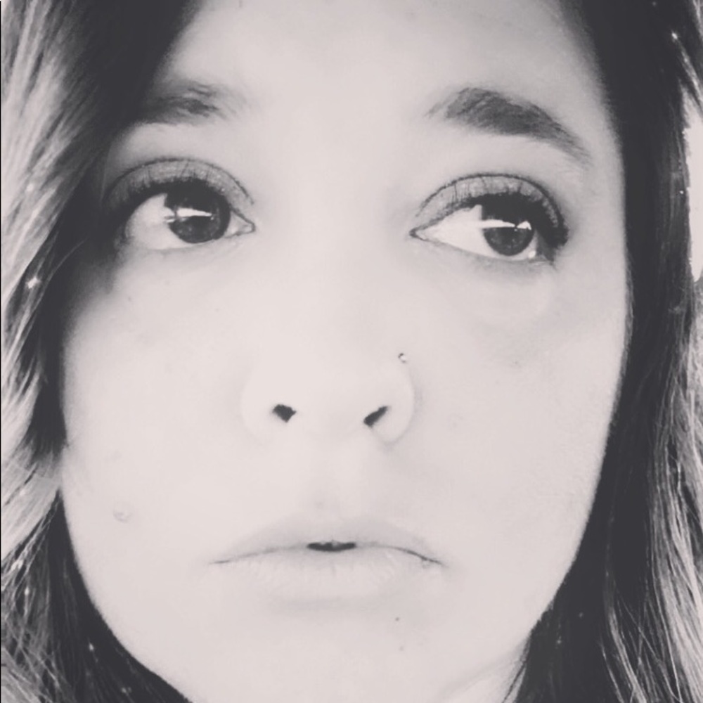 Meet your Posher, Brandi